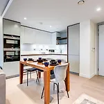 Edgware Road Luxury Residence
