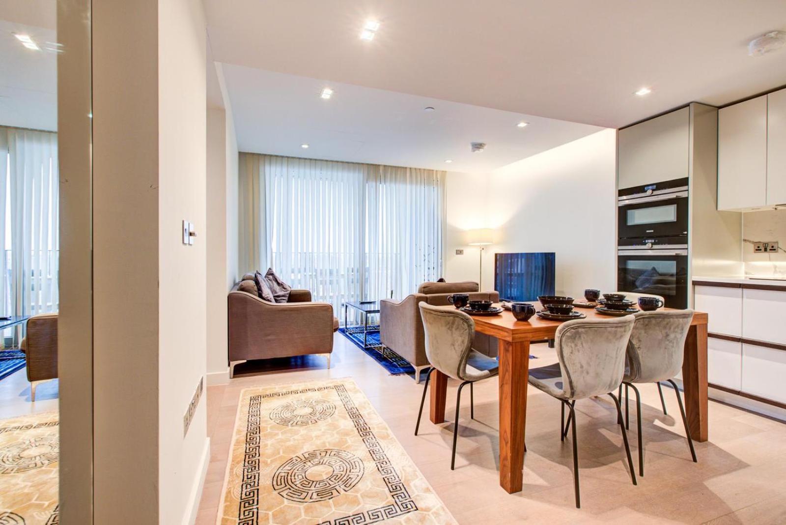 Edgware Road Luxury * London